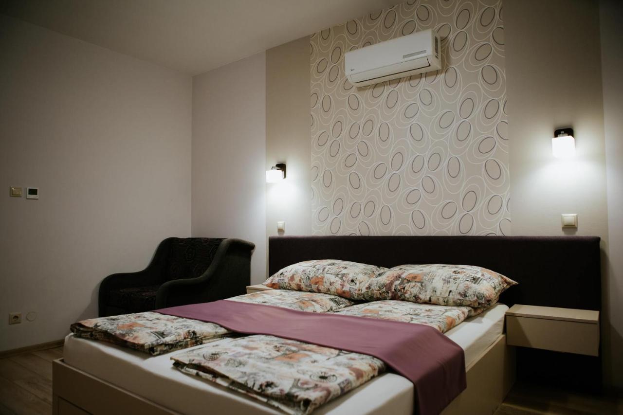 Németh Apartmanházak Mórahalom Exterior foto